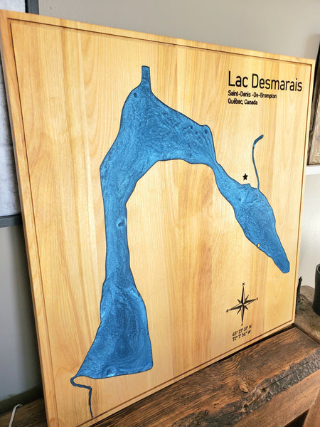 Décoration en bois et epoxy du Lac Memphrémagog