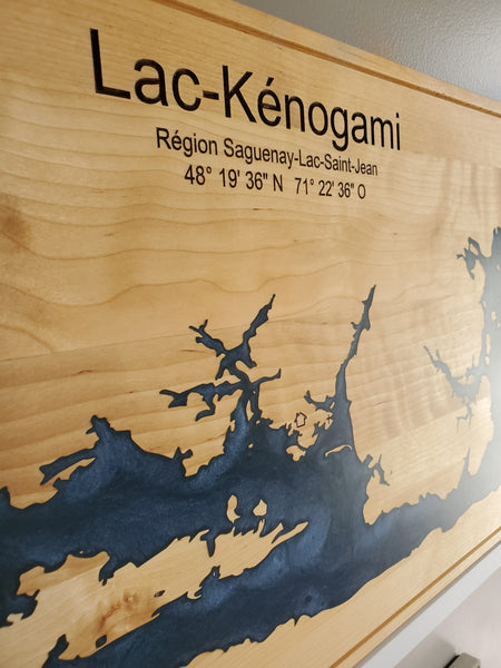 Décoration en bois et epoxy du Lac Memphrémagog